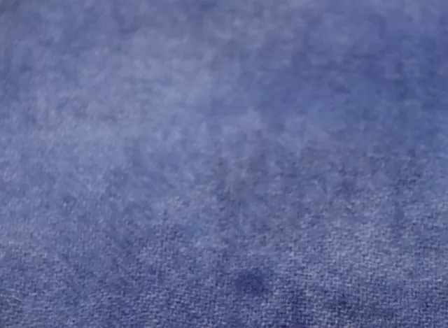Smokey Joe ALFOMBRA TEÑIDA A MANO LANA ENGANCHADA Teñida más de 1/8 yarda azul