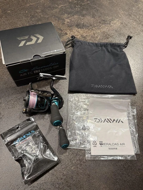 DAIWA EMERALDAS AIR FC LT 2500S-DH Spinning Reel, Smooth
