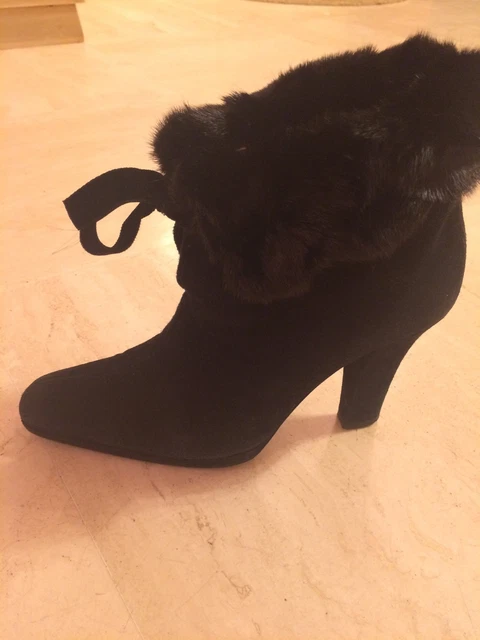 Bottines Sébastien Fourrées en Daim Noir 36,5 Ornées de Fourrures
