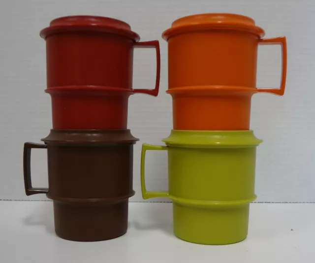 Tupperware Set of 4 Coffee Cups Mugs with Lids Coasters Earth Tones Complete