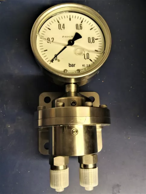 Ashcroft 1 Bar Pressure Gauge