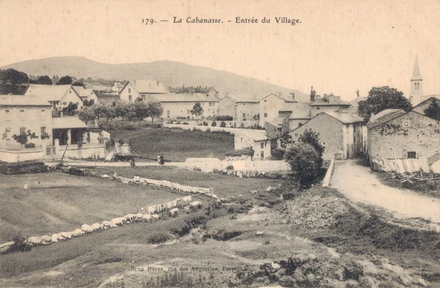 CPA 66 RUINES DU VILLAGE ET DE LA CHAPELLE