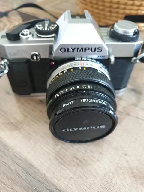 Appareil Photo Argentique Olympus OM-10 35mm - Occasion En Bon état