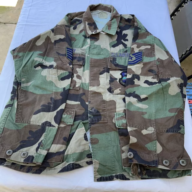 US Airforce Woodland Camo Combat Jacket Shirt Army Medium Short .  060