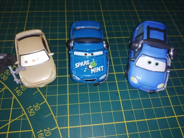 lot de  voitures cars disney pixar  mattel metal  d occasion