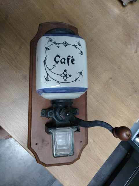 Lot De 3 Céramiques Anciennes Holland - Moulin à Café, Moulin à Poivre Et Casserole - Déco Vintage