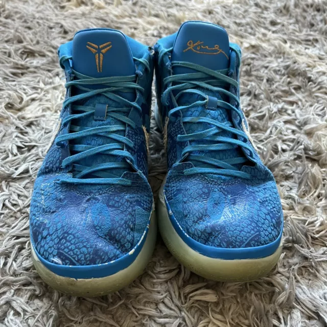 Kobe ad mid sales demar derozan pe