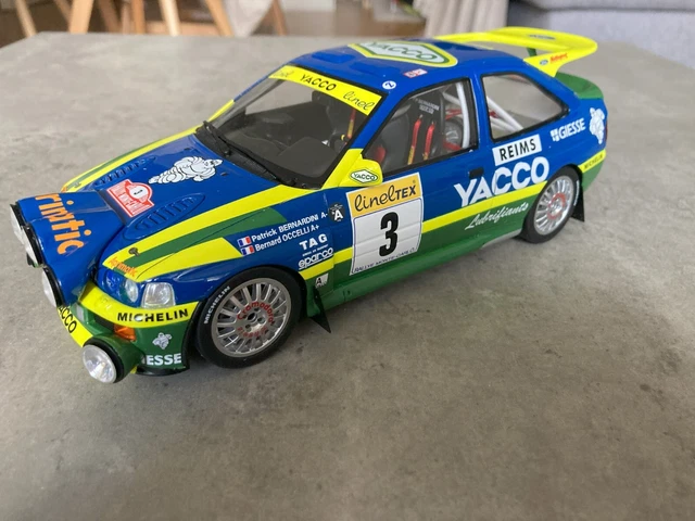 Milanuncios - Ford Escort XR3i Cabrio 1/18 de Sun Star