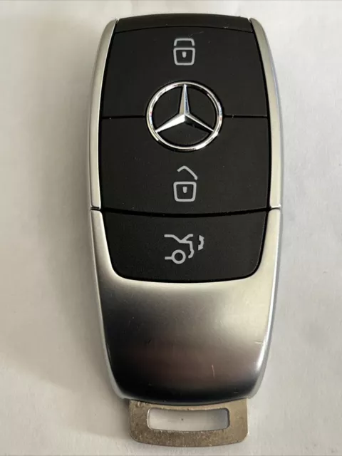 Genuine Mercedes 3 Button Remote Smart Key A,C,E Class.