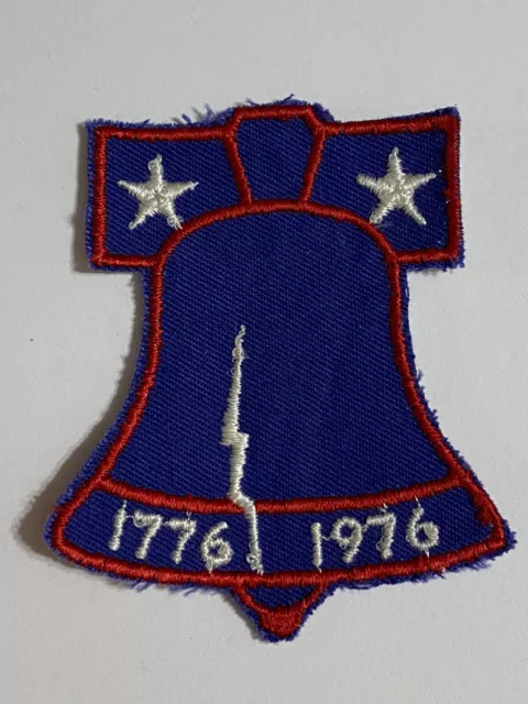 Vintage Liberty Bell Bicentennial Souvenir Patch Declaration Of Independence USA