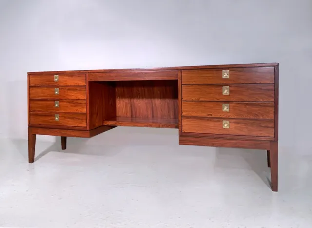 Robert Heritage Desk | Rosewood | 1960s Mid Century Design | Archie Shine