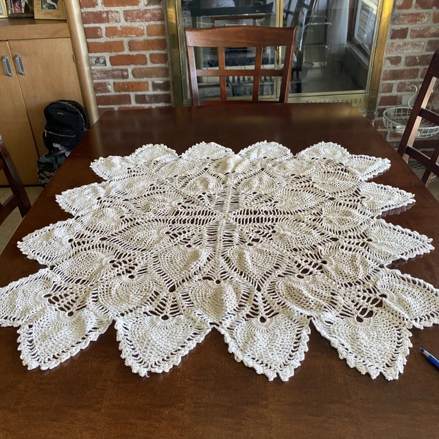 46/35 Two Tone  Vintage Hand Crochet Tablecloth Square Lace Table Topper Doilies