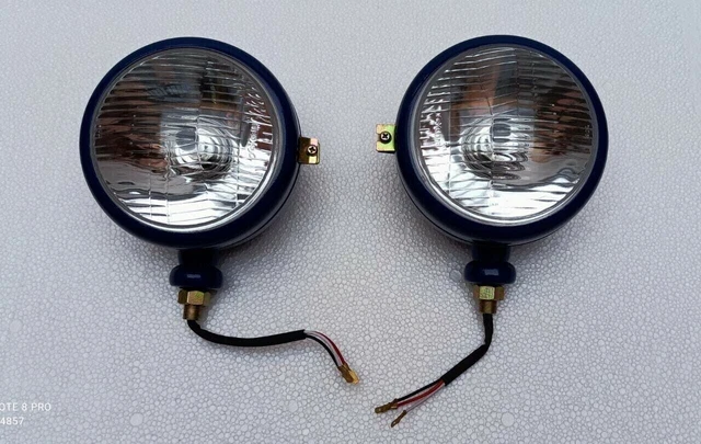 Blue Head Light Set (LH + RH) for Ford Tractor - 12 V Blue 5 3/4" with bulbs