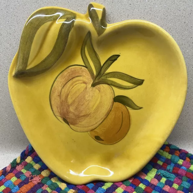 Los Angeles Potteries Vint. 1964 Yellow Dish. Made In USA