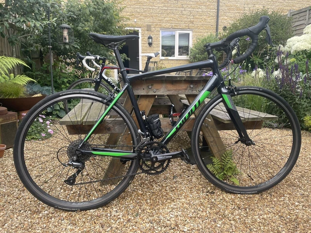 Giant contend 2 road bike 2019 hotsell