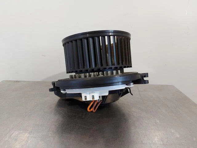 9276112 motore riscaldamento per BMW 3 TOURING 16 D 2012 103504