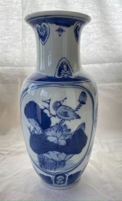 Vase blanc bleu  céramique chinoise porcelaine de chine