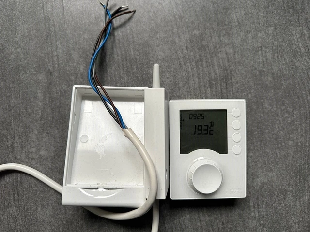 Thermostat TYBOX 1137 radio à piles - DELTA DORE : 6053064