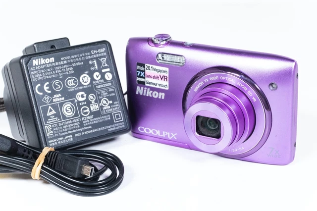 Nikon Coolpix S3500 Compact Point & Shoot Retro Digital Camera 20.1MP
