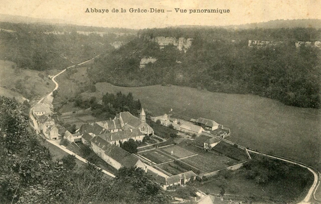 CHAUX LES PASSAVANT Vue panoramique de l'Abbaye de la Grâce Dieu