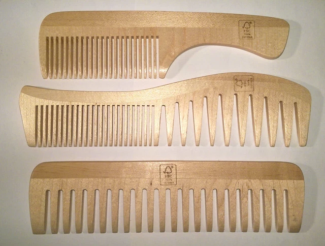 Handgefertigter Haarkamm Aus Olivenholz – Naturprodukt, Vegan, Verschiedene Formen Wählbar (z.B. Abgerundet: 9x7 Cm)