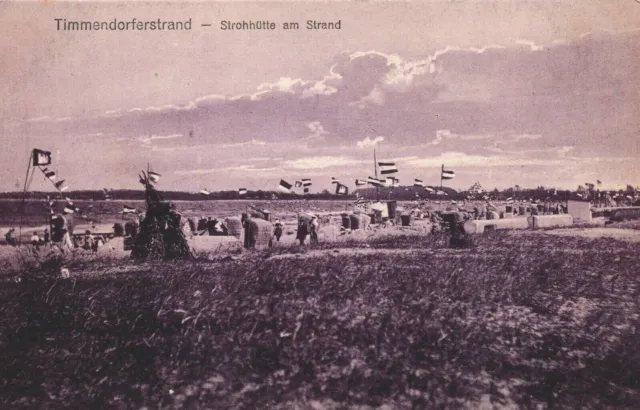 Germany Timmendorfer Strand Strohhütte am Strand Vintage Postcard 03.93