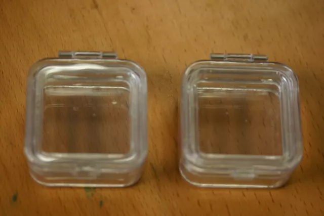 100pcs Hinged Membrane Acrylic Elastic Box 2" x 2" for Gemstones, Coins, Fragile