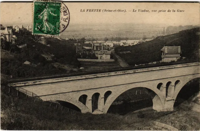 CPA La Frette Le Viaduc, vue prise de la Gare FRANCE (1309571)