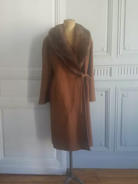 Superbe Manteau camel laine col fourrure Yves Salomon porté une fois Taille M 