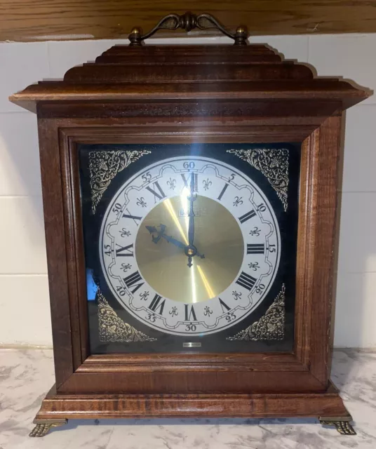 Bulova Vintage Walnut Wooden Mantle Strike Clock