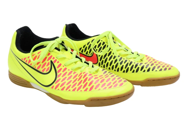 NIKE MAGISTA SNEAKERS Uomo EU 41 UK 7 Indoor Calcio Leggero Punta Tonda Lacci EUR 84 38 PicClick IT