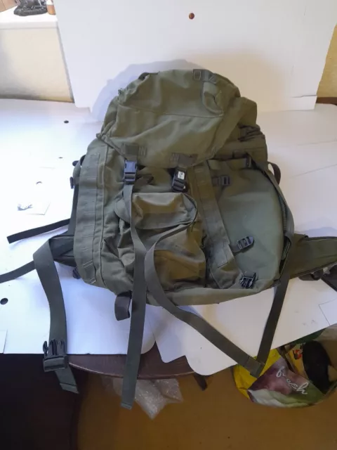 British Army Rucksack/burgan Short 1989 Vgc +