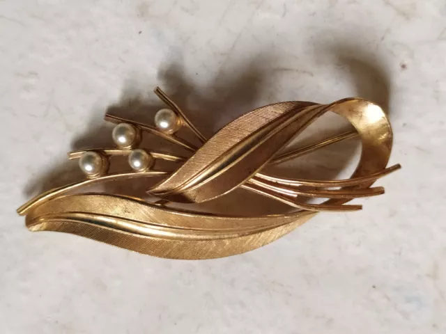 Bijou ancien Broche Art Nouveau en plaqué or