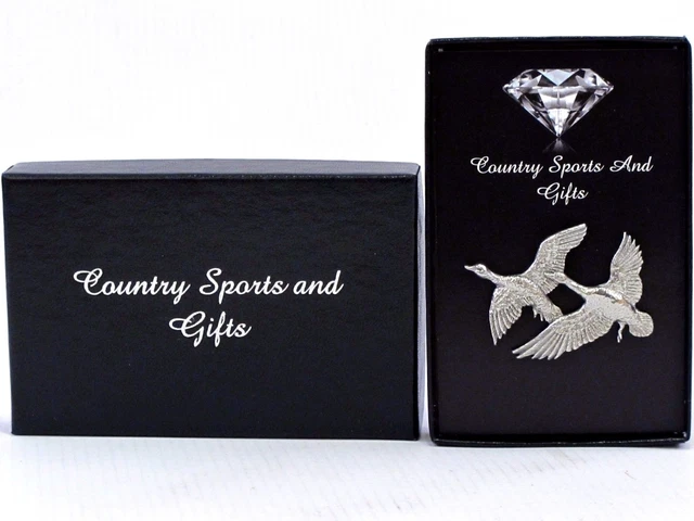 Otter Pewter Lapel Pin Badge | King & Priory