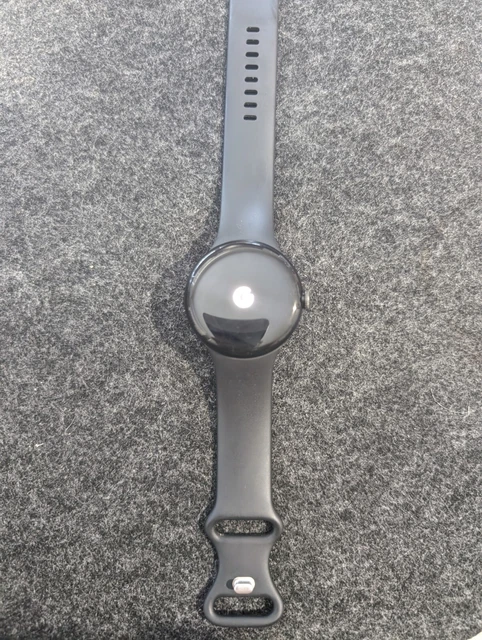 Google Pixel Watch 41mm Matte Black Active Band