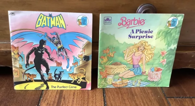 Pair of Vintage 1990 Mattel &1991 DC Comics Wonder Books Barbie & Batman