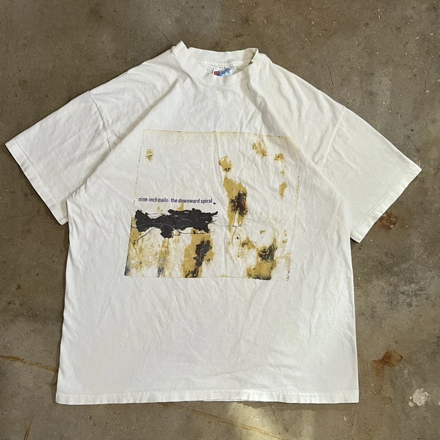 Vintage NIN Shirt Mens XL White Downward Spiral Halo Eight Nine Inch Nails Band