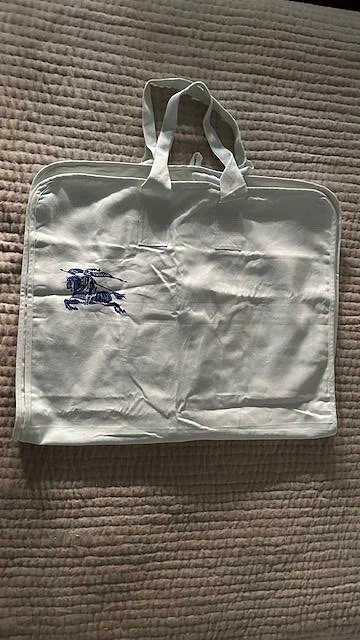 Sac de voyage HERMES housse porte vetements valise - Authenticité