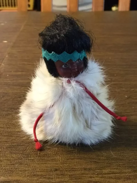 Indien Art Eskimo Saint Tite Canada Doll