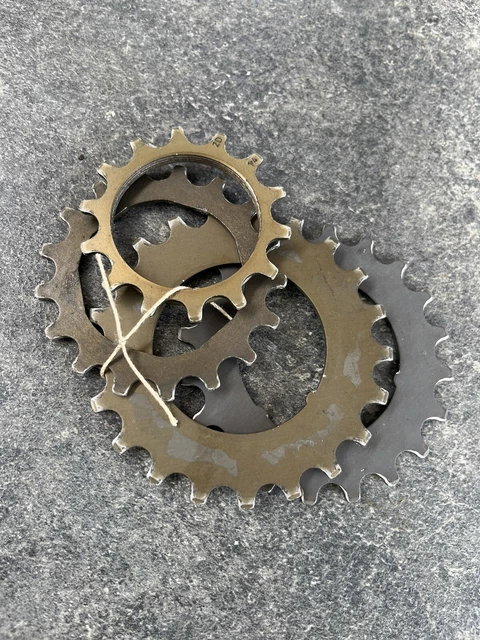 Pignon Vélo Vintage Maillard 19D – Dural Zicral – Neuf Sans Boîte – Pour Peugeot PX10, PRO10 (années 80)