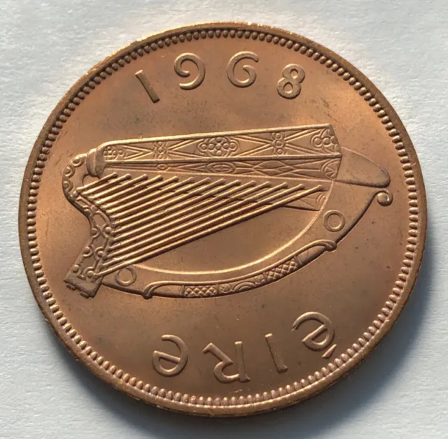 ***Uncirculated" 1968 Ireland 1 One Penny Coin Irish Harp Hen Chicks Eire