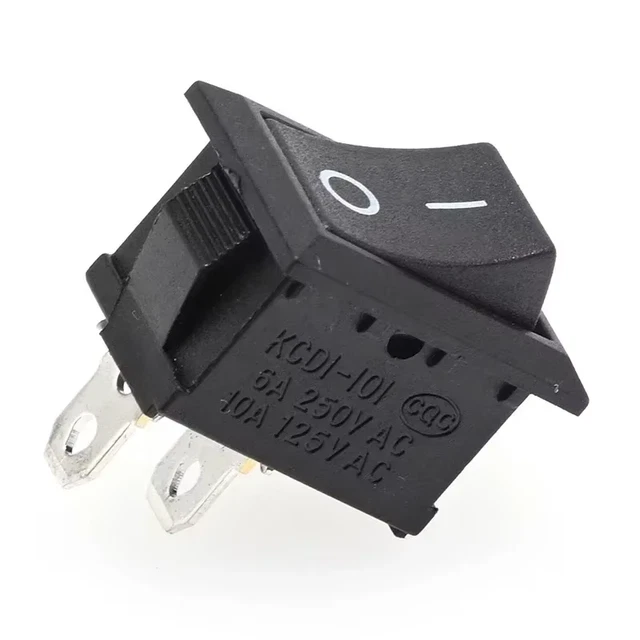 Embâse IEC C14 Avec Interrupteur O/I, Filtre Et Fusible - OCCASION - Fonctionne Bien