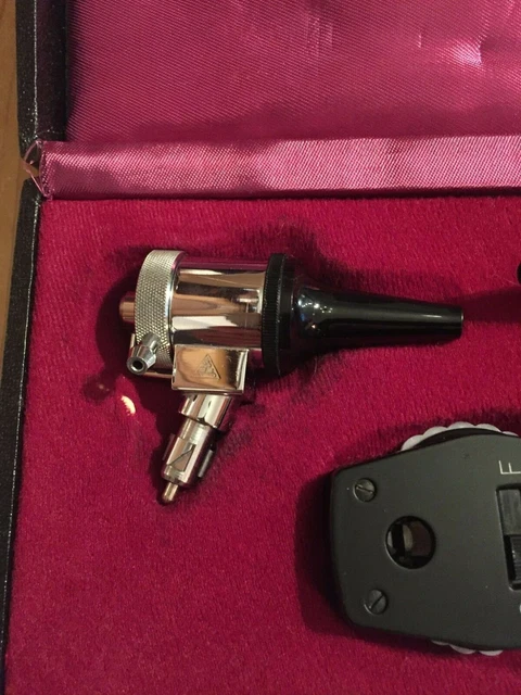 Altes Heine Diagnostik Otoskop in Schatulle ca. 60/70er Jahre gut erhalten 2