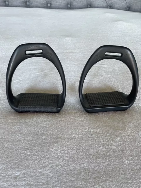 Royal Rider T3 Stirrups Light Weight Composite Black