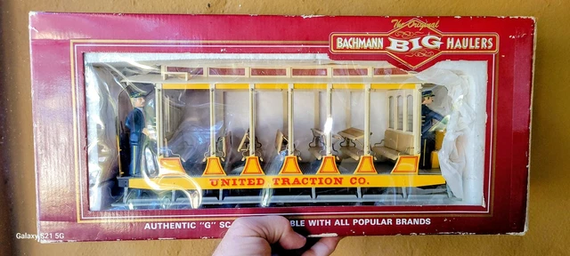 BACHMANN G SCALE United Traction  Streetcar Trolley