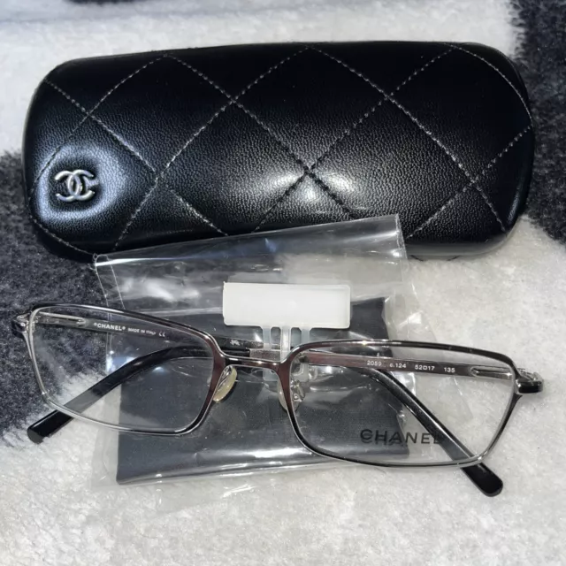 Très Belle Lunette De Vue CHANEL