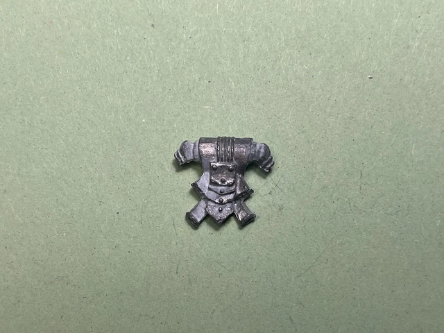 Painting a Rogue Trader Era Saturnine Exo Armor Terminator