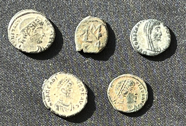 Lot De 12 Monnaies Romaines Anciennes - 3ème/4ème Siècle - Bronze - Authentique Trouvées Détecteur