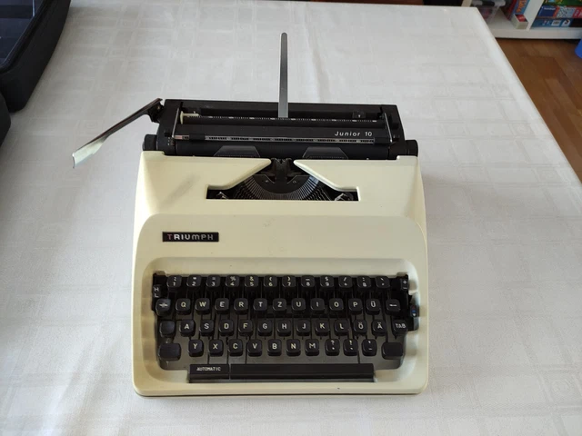 Schreibmaschine Triumph Junior 10