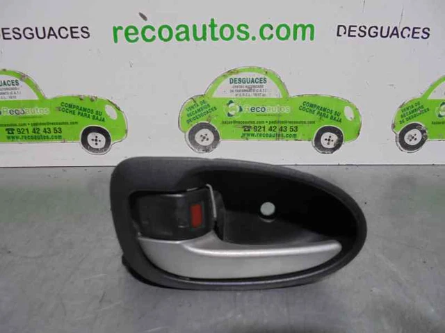 Poignée Intérieure Gris Gauche - Compatible Toyota Aygo, Citroën C1, Peugeot 107 (2005-2014) - Remplacement Solide & Facile